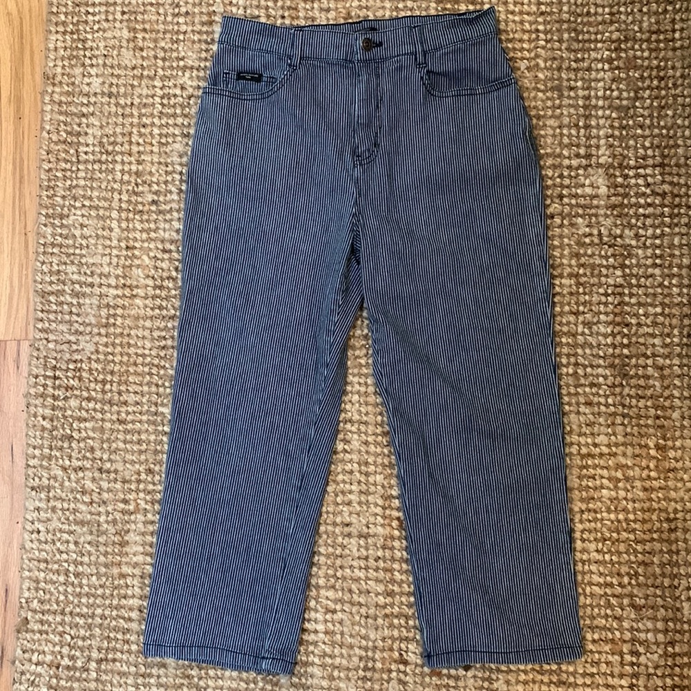 Pinstripe cropped denim jeans. Size 8. Inseam 21”